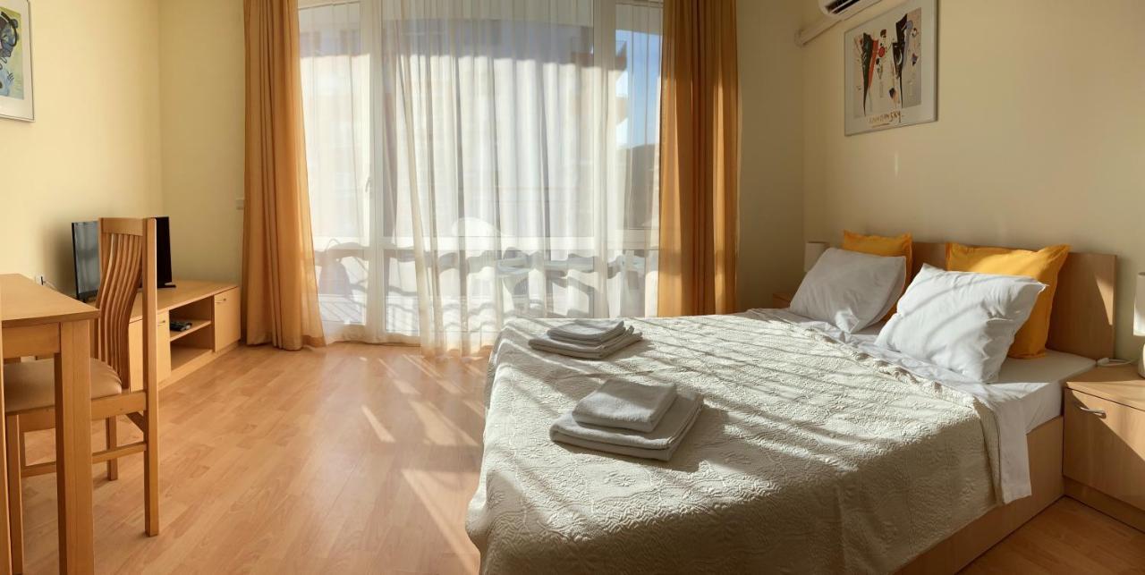 Marina View Fort Beach Studio Sveti Vlas Exterior foto